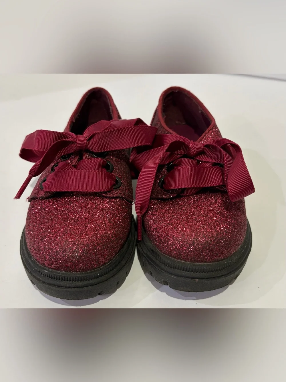 Cat & Jack Girls' Glitter Lace-Up Shoes 6 EUC